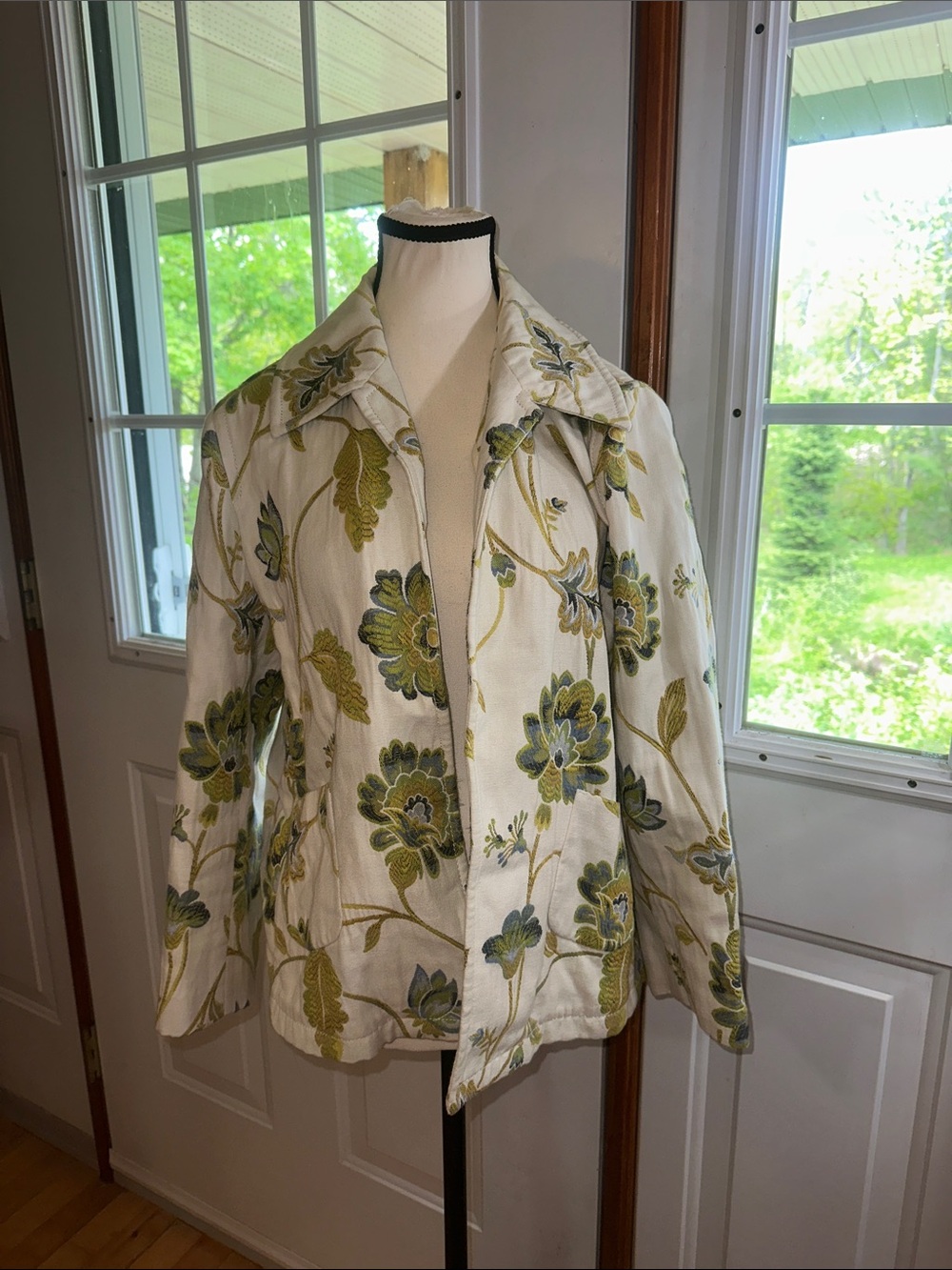 Banana Republic Floral Embroidered Cream Jacket with Olive Green Accents